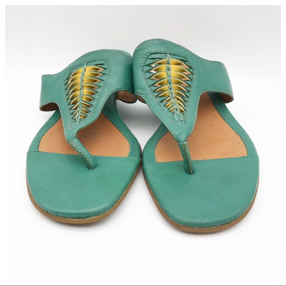 Sofft Teal Green Leather Thong Sandals with Yellow Accent - Picture 3 of 9